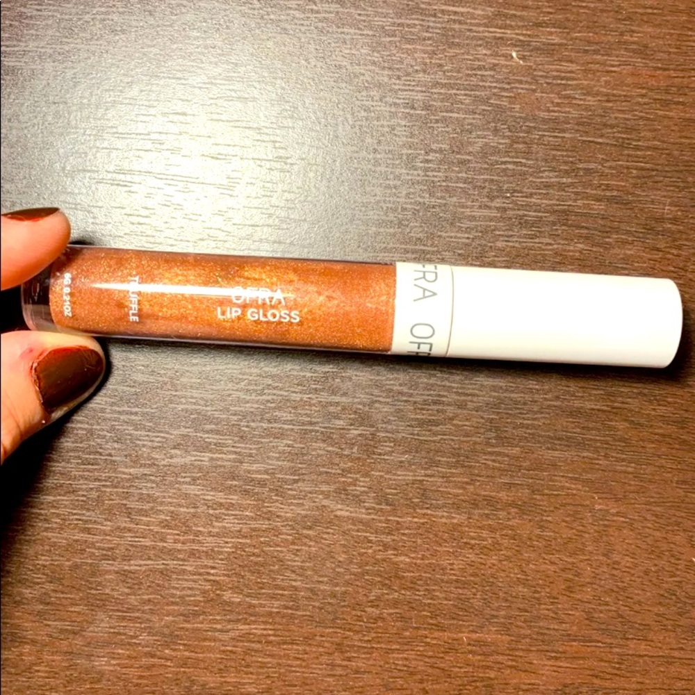 Ofra lip gloss